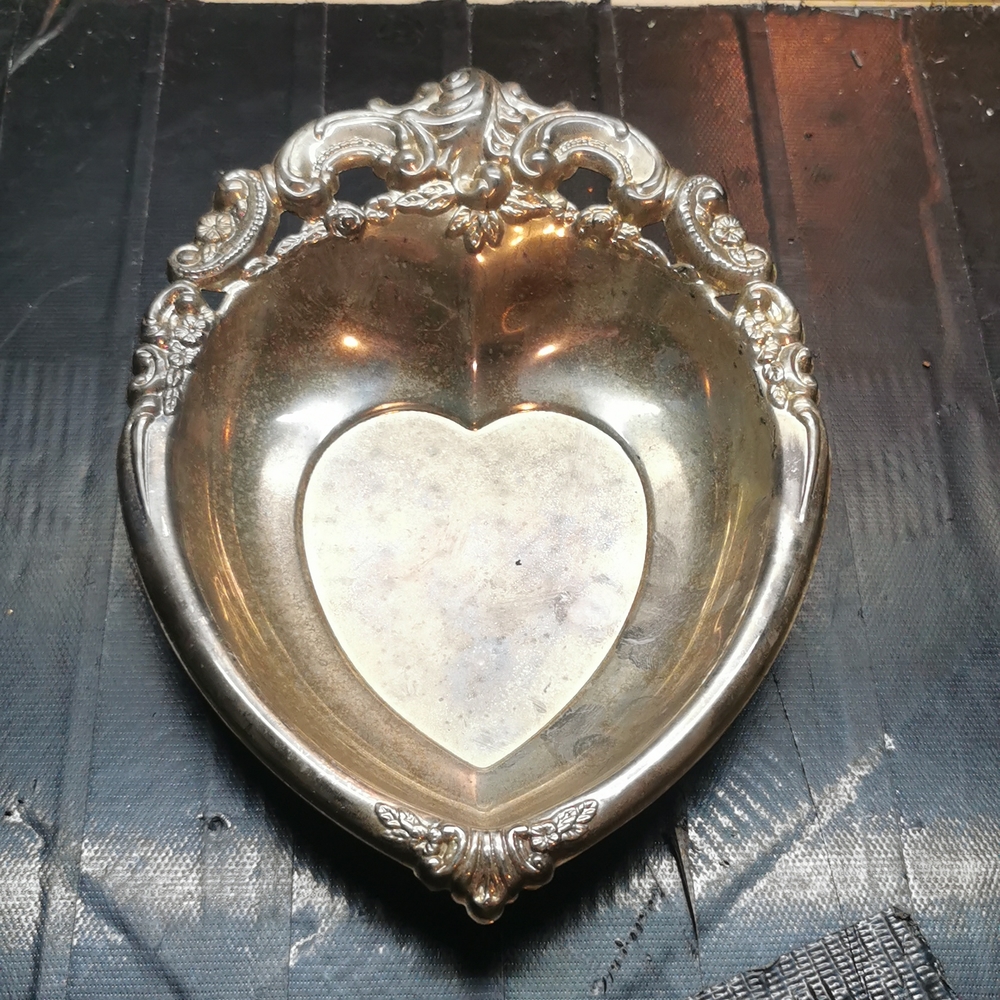Silver plated Godinger heart plate